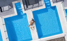 Splendour Hotel And Suites